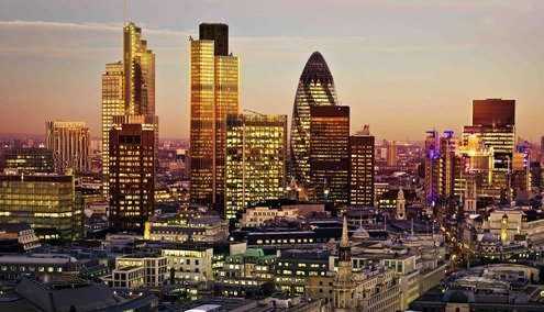 B2C organisation generates £400k annual saving using analytics